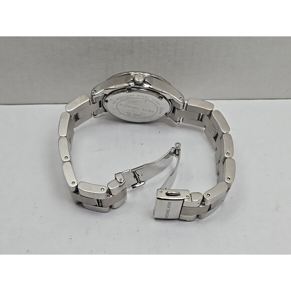 Michael Kors MK54C1 Silver Crystal Bezel White Dial Date Quartz New Battery - Picture 9 of 12